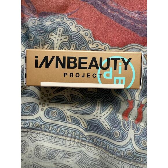 Innbeauty Project Glaze Lip Oil in Pina Colada New in Box - Picture 6 of 7